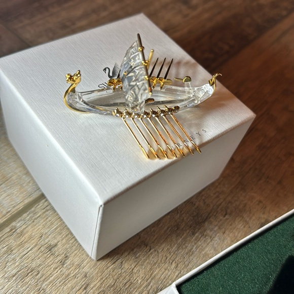 In original box.  Viking ship. Never been displayed. - Picture 1 of 5